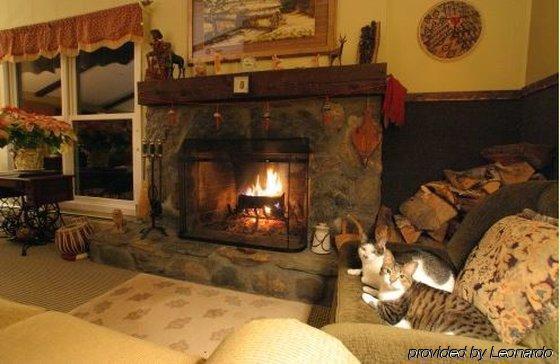 Weathertop Mountain Inn Waitsfield Interior foto